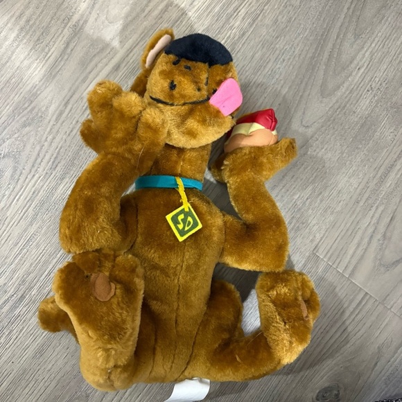 Vtg 90s Cartoon Network Scooby Doo Plush with Hot Dog Play By Play Toys 11” - Picture 2 of 10